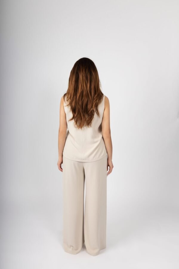 COMFY-CHIC ENSEMBLE - Beige - Image 4
